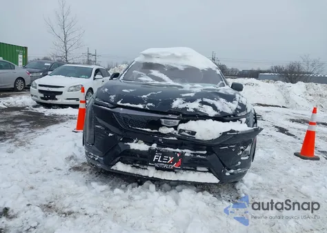 2025 Cadillac Optiq Sport 1 Awd z USA, uszkodzony, nr VIN 3GYK3EMR2SS259388